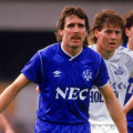 Paul Power wearing Everton  1987 shirt