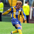 Gordon Strachan wearing Leeds United 1993 1994 shirt